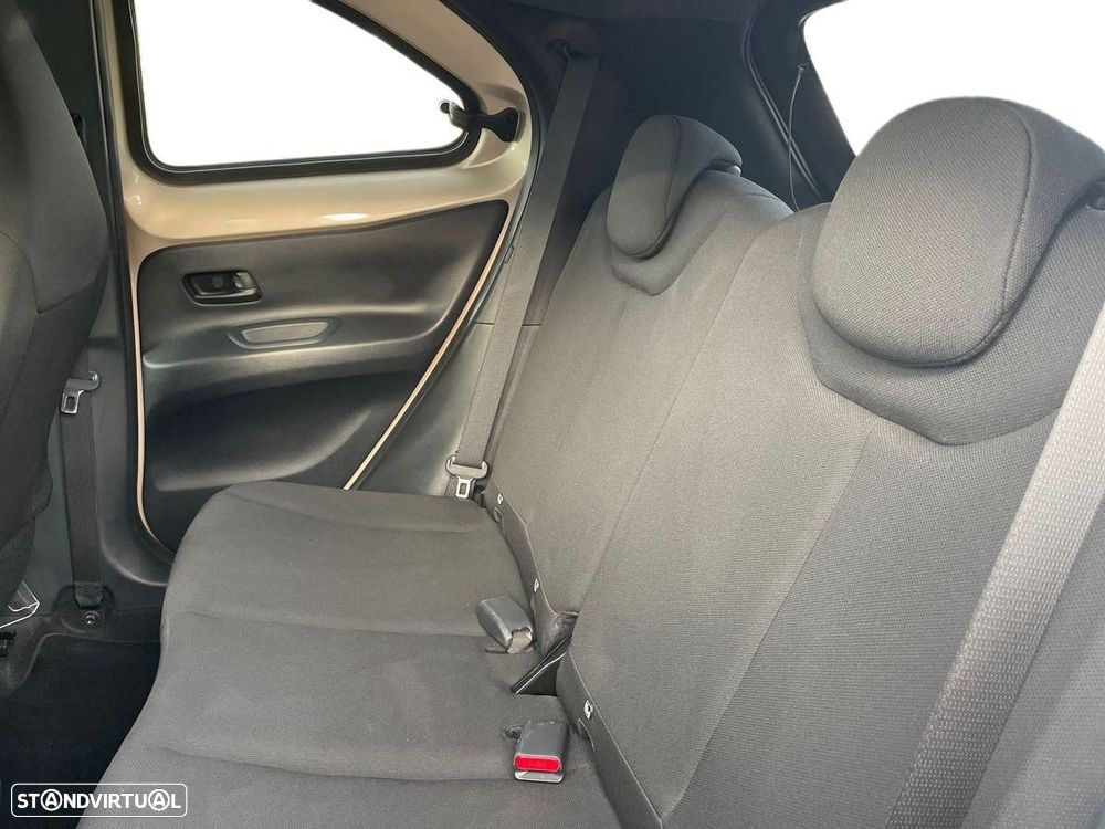 Toyota Aygo X 1.0 Pulse - 11