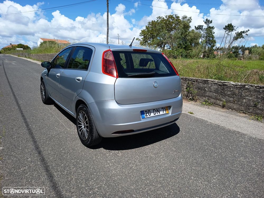 Fiat Grande Punto - 6