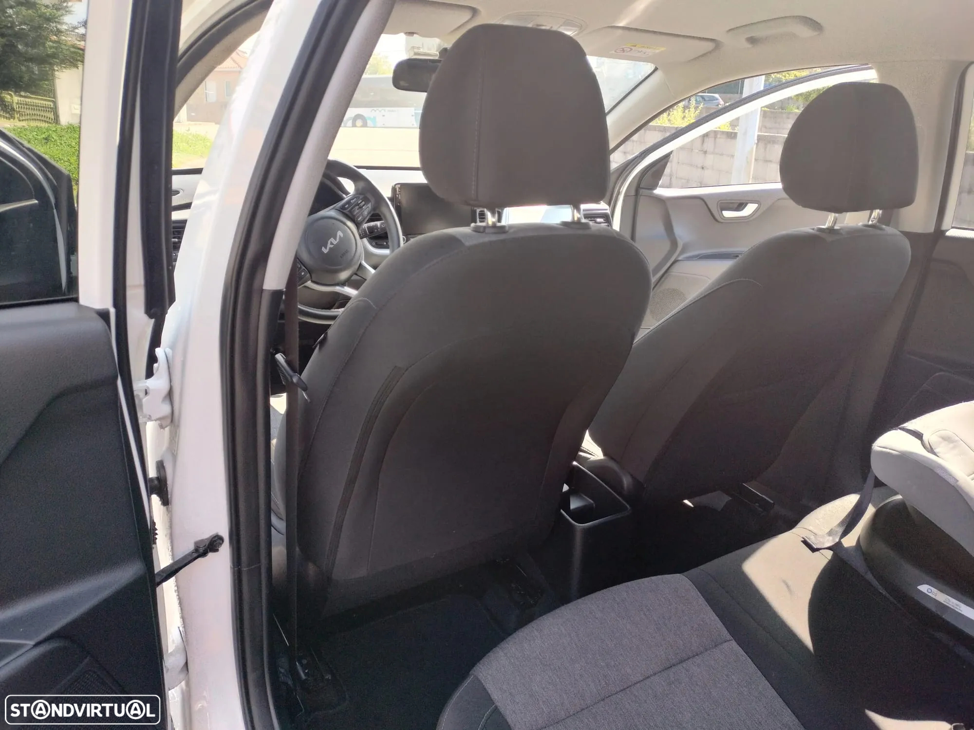 Kia Stonic 1.2 Dynamic - 9