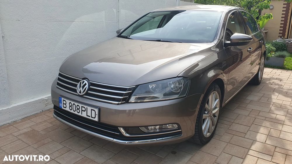 Volkswagen Passat - 14