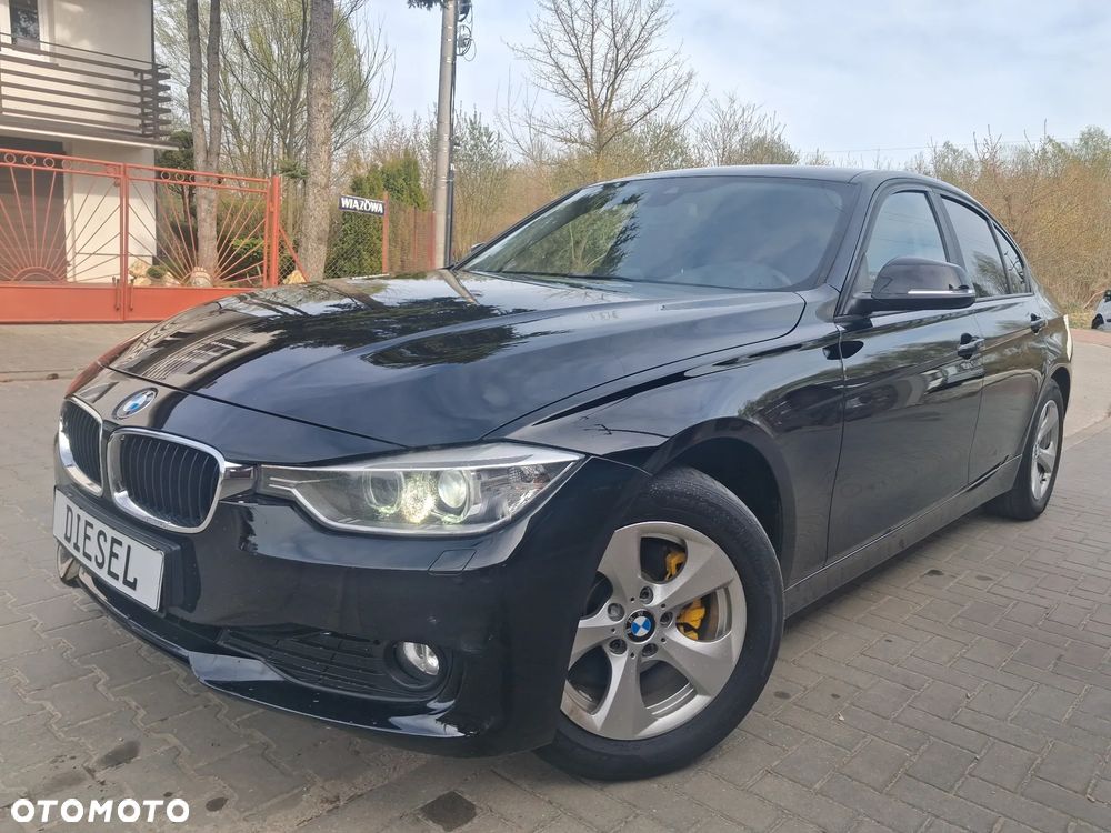 BMW Seria 3 318d Sport Line - 29