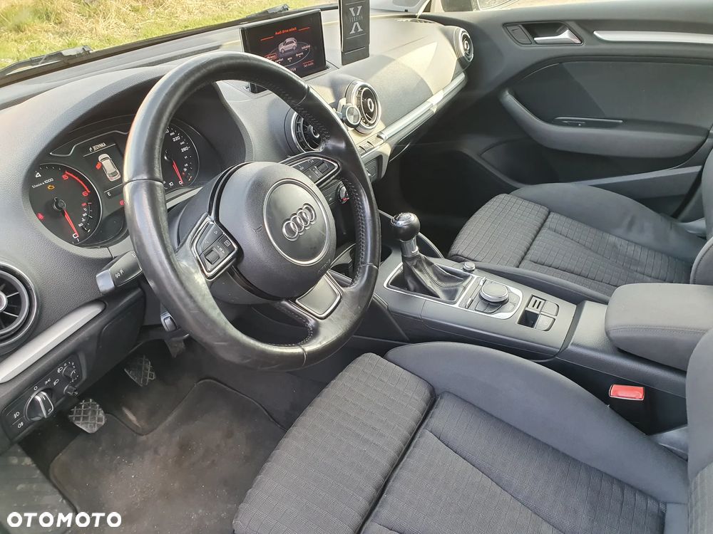 Audi A3 Sportback - 11