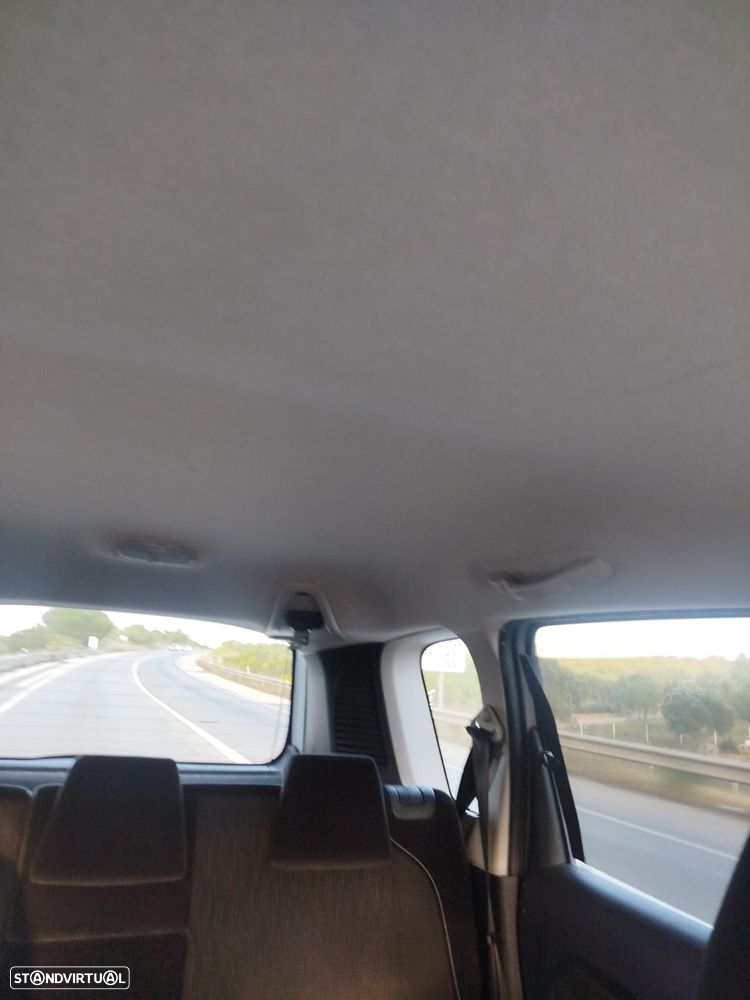Citroën C3 Picasso 1.6 HDi Exclusive - 6