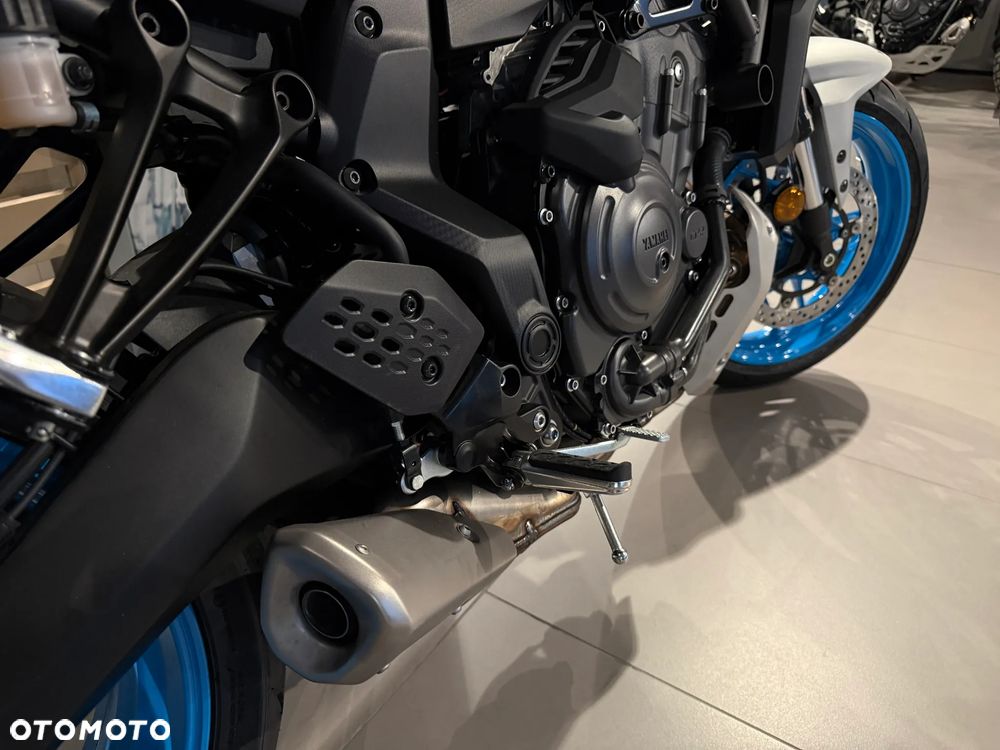 Yamaha MT - 5