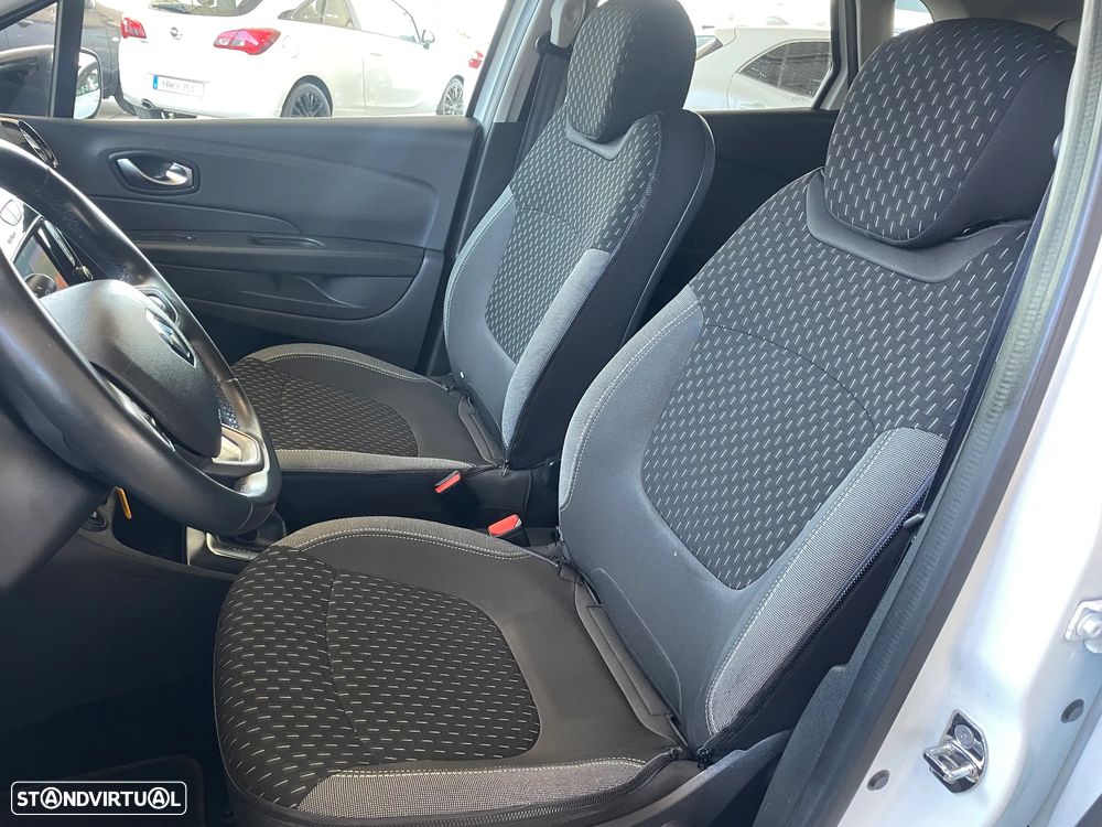 Renault Captur 1.3 TCe Exclusive EDC - 13