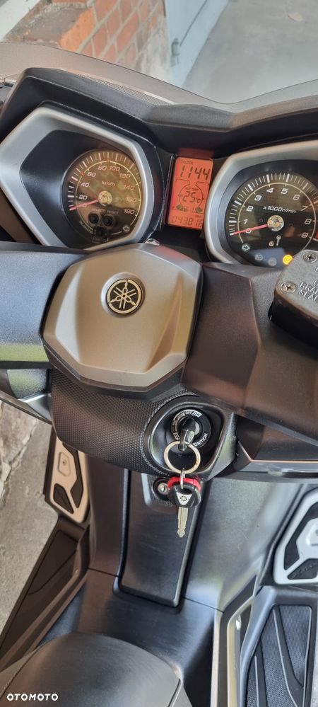 Yamaha X-max - 2