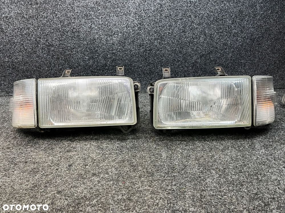 vw t4 lampa przednia prawa  lewa OE hella - 1