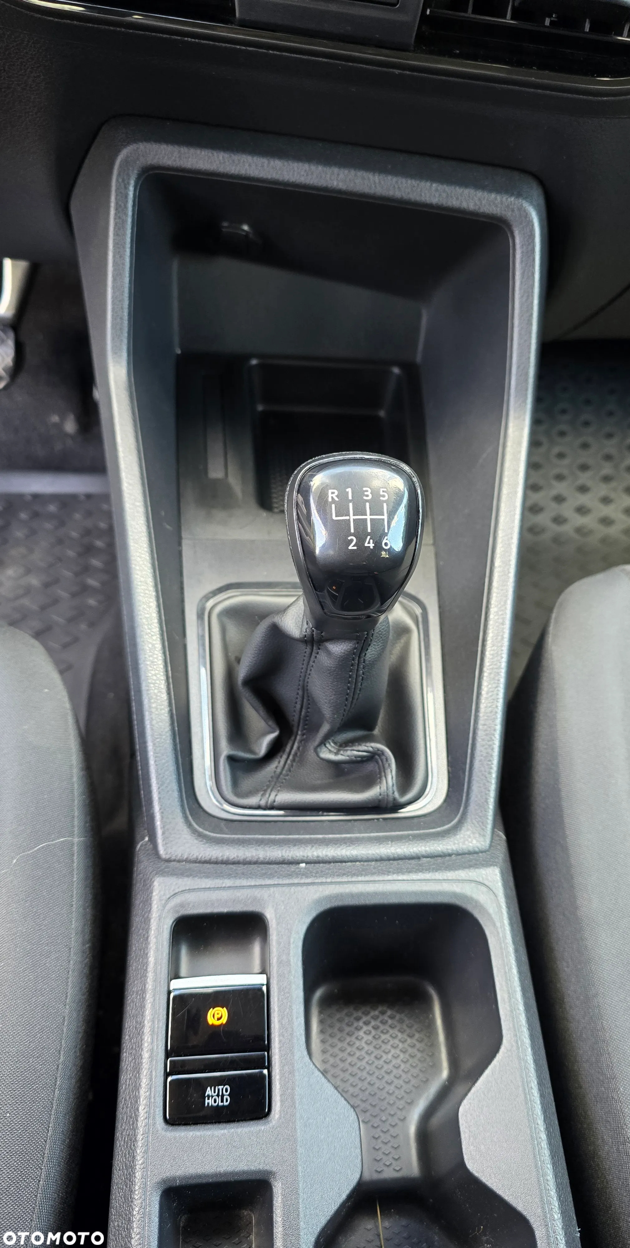 Volkswagen Caddy 1.5 TSI - 20