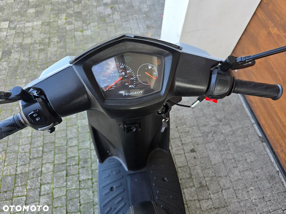 Peugeot Kisbee - 7
