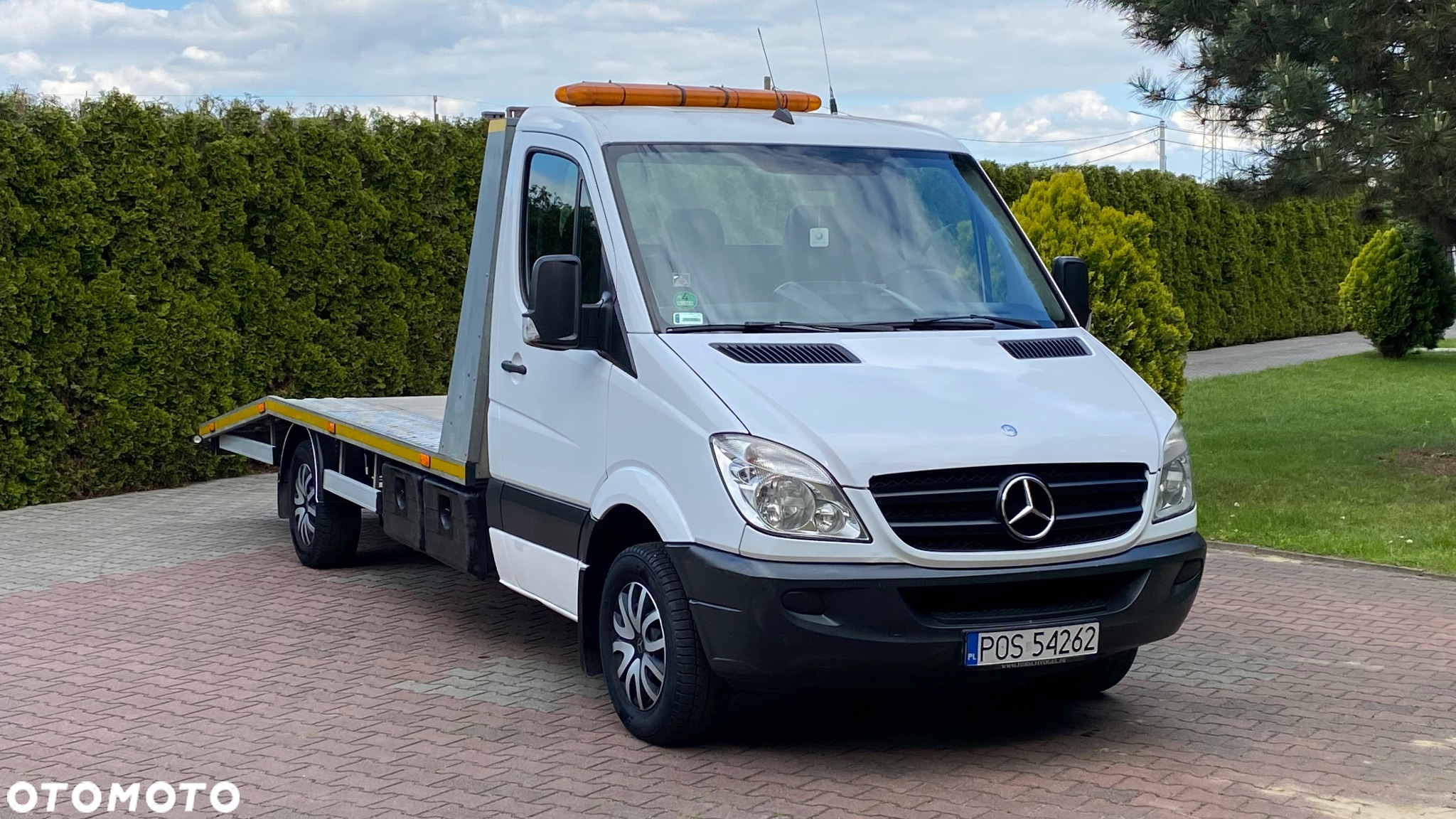 Mercedes-Benz Sprinter - 2