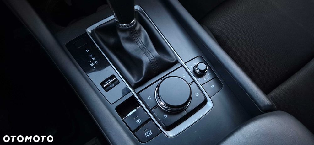 Mazda 3 - 6