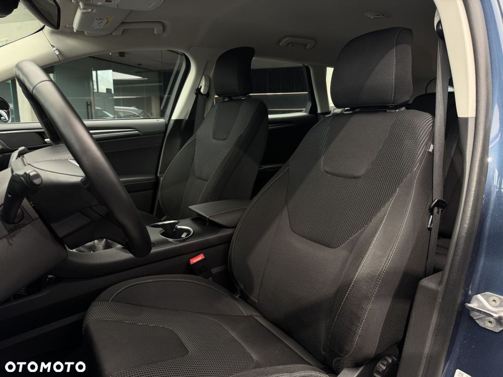 Ford Mondeo - 12