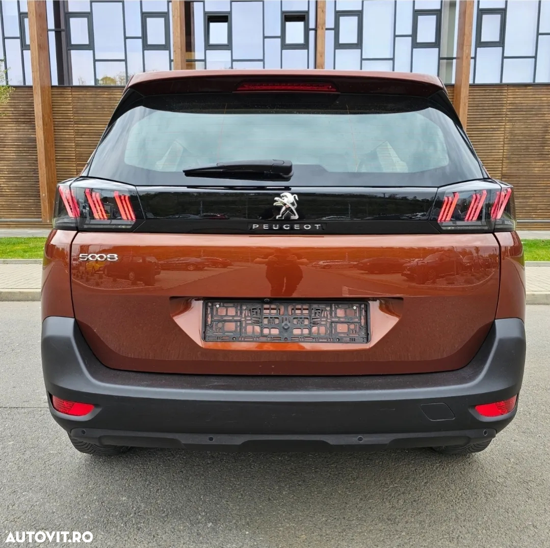 Peugeot 5008 BlueHDI 130 EAT8 Allure Pack - 12