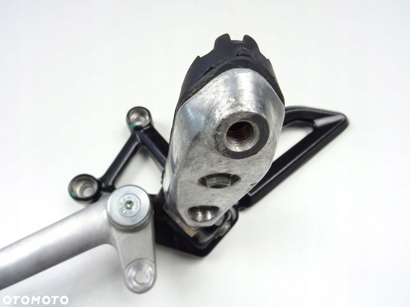 APRILIA TUONO 125 RS4 125 SET PONÓŻEK LEWY PRZÓD PRZEDNI DŹWIGNIA 23 - 5