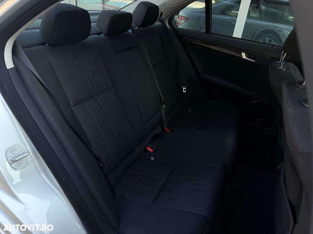 Mercedes-Benz C 200 CDI DPF Automatik Elegance - 9