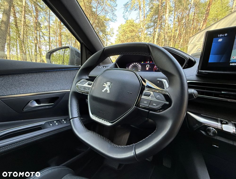 Peugeot 3008 1.5 BlueHDi Allure Pack S&S EAT8 - 33