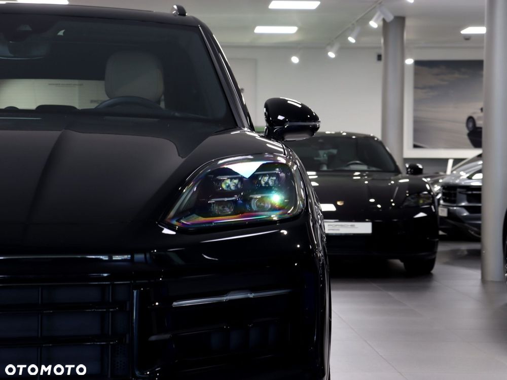 Porsche Cayenne Standard - 9