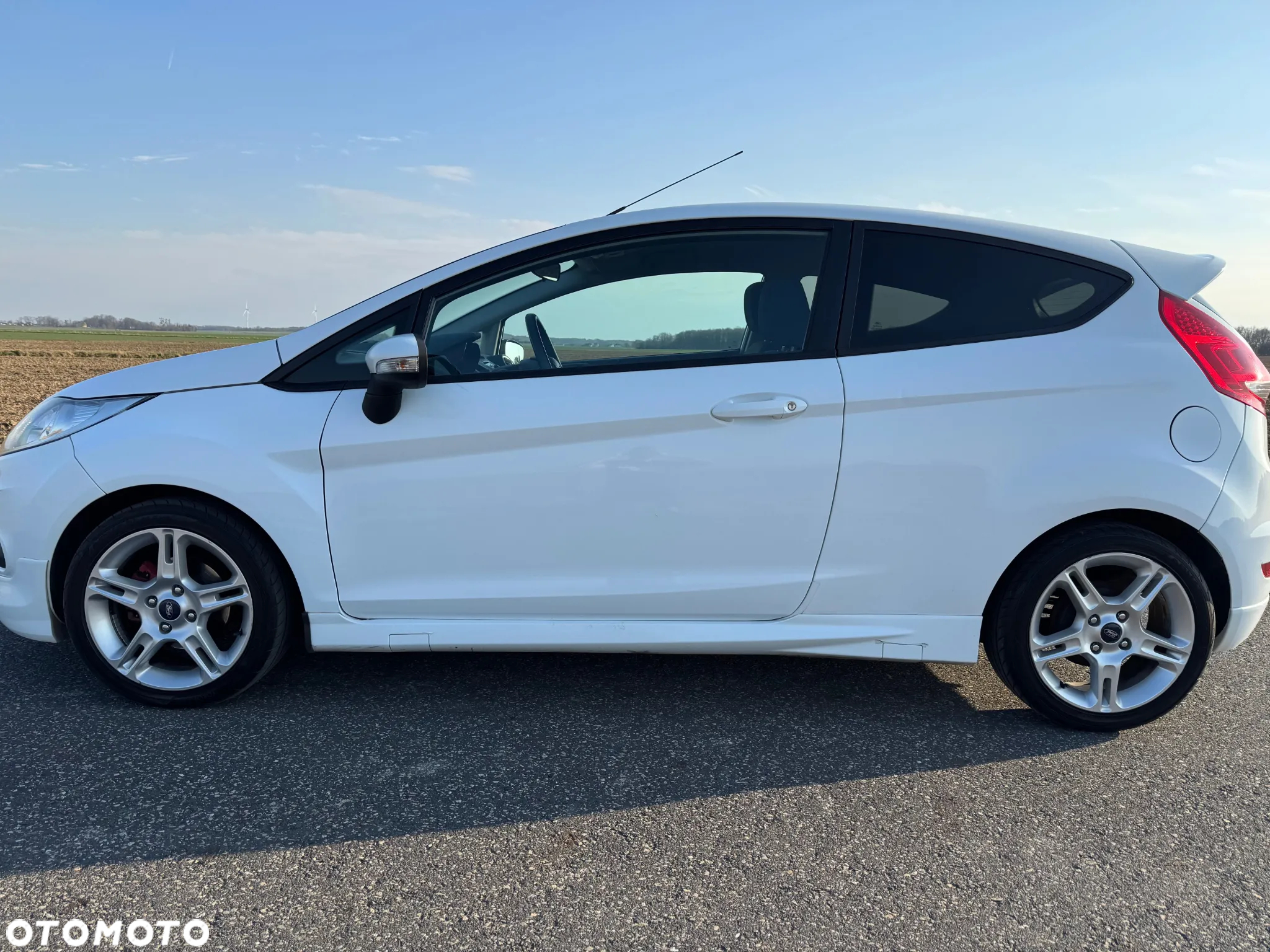 Ford Fiesta 1.4 Sport - 10