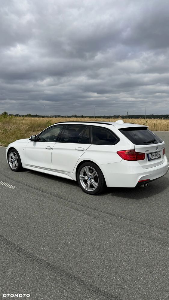 BMW Seria 3 330d xDrive Sport-Aut Luxury Line - 3