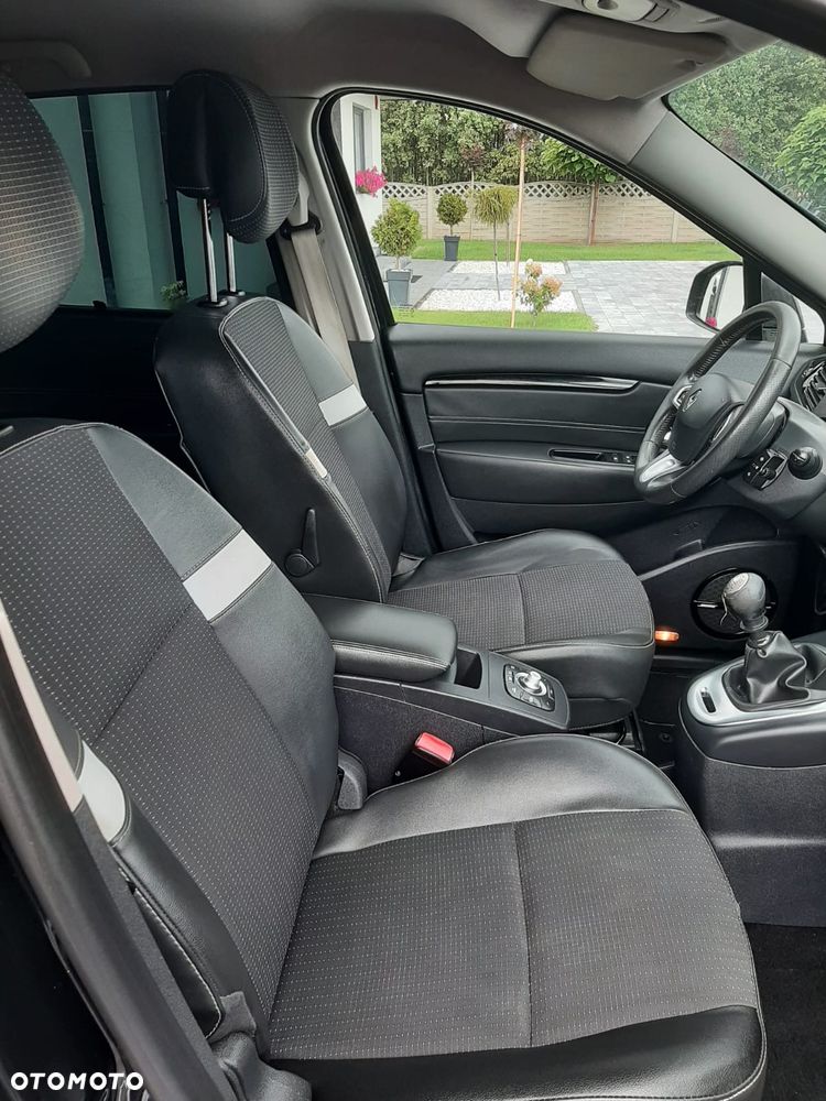 Renault Scenic dCi 130 FAP Start & Stop Bose Edition - 18