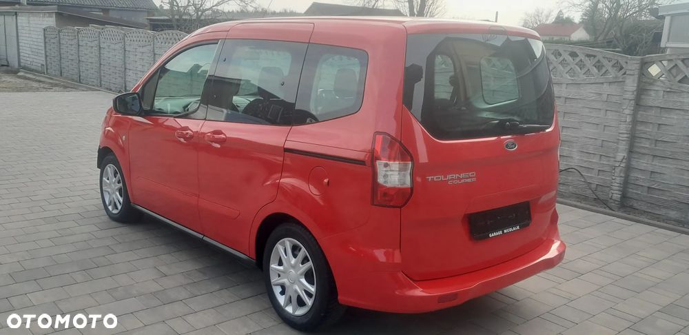 Ford Tourneo Courier - 3
