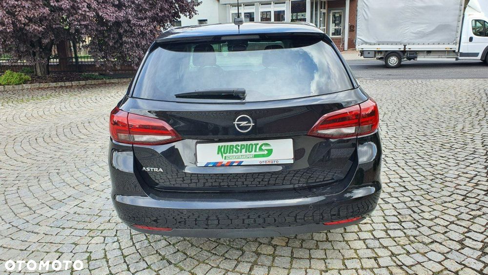 Opel Astra - 4