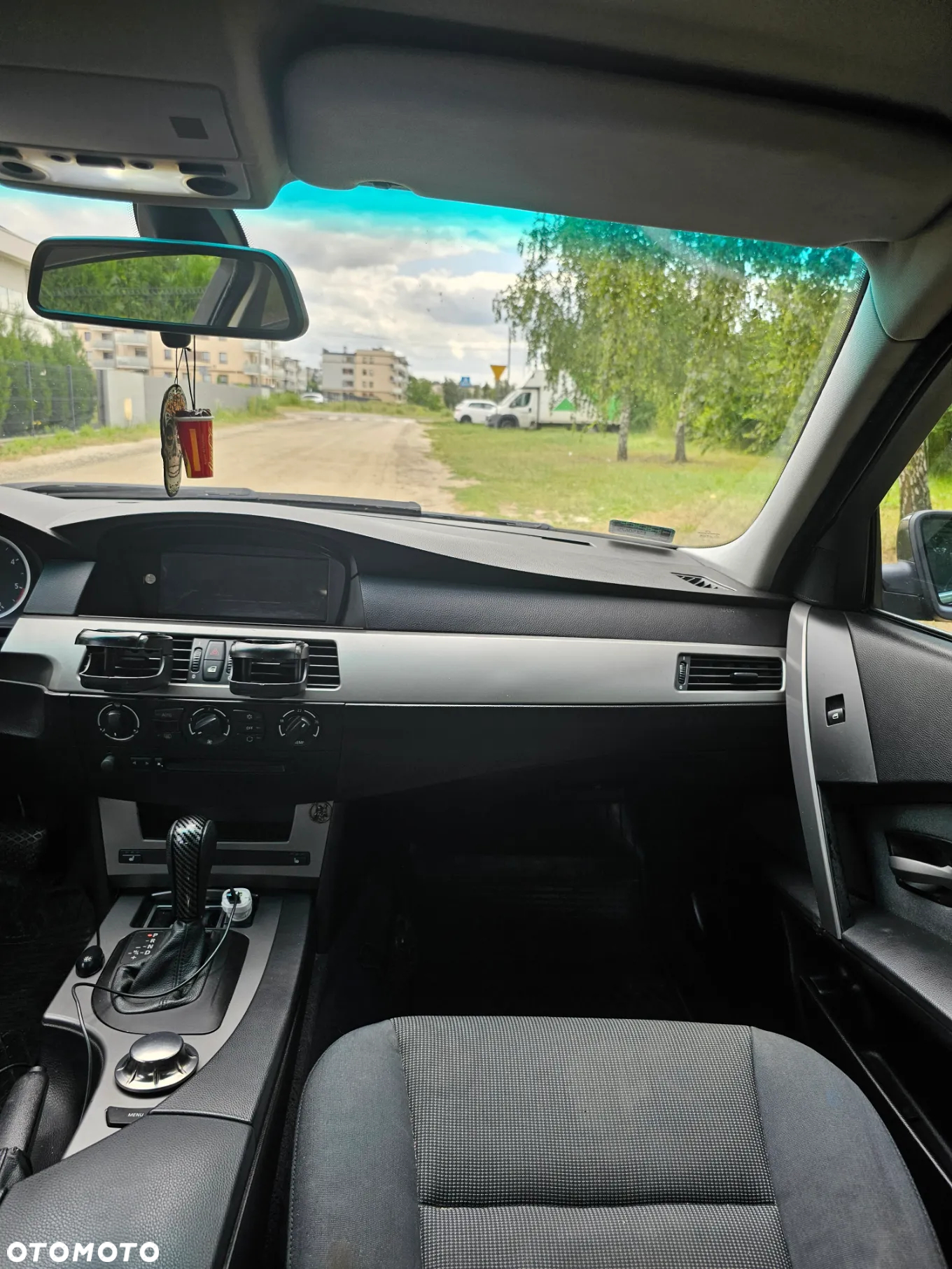 BMW Seria 5 525d Touring - 9