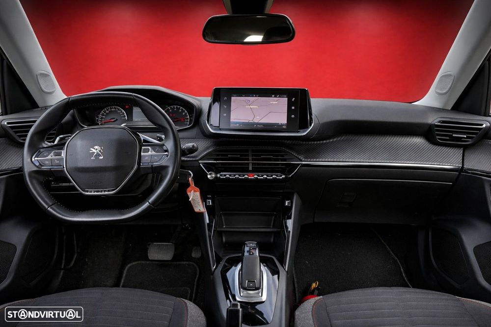 Peugeot 2008 1.2 PureTech Active Pack EAT8 - 6