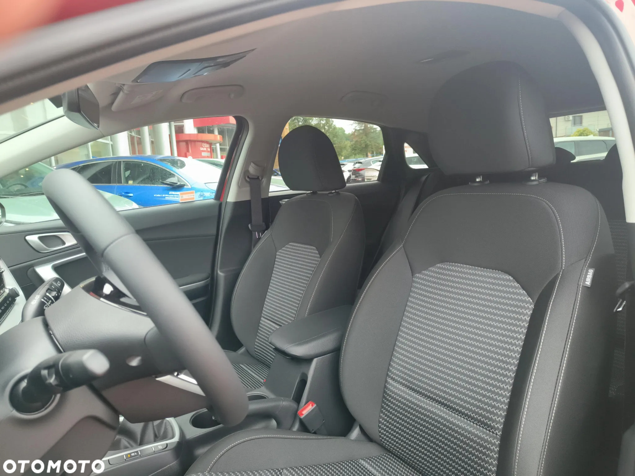 Kia Ceed 1.5 T-GDI M - 19
