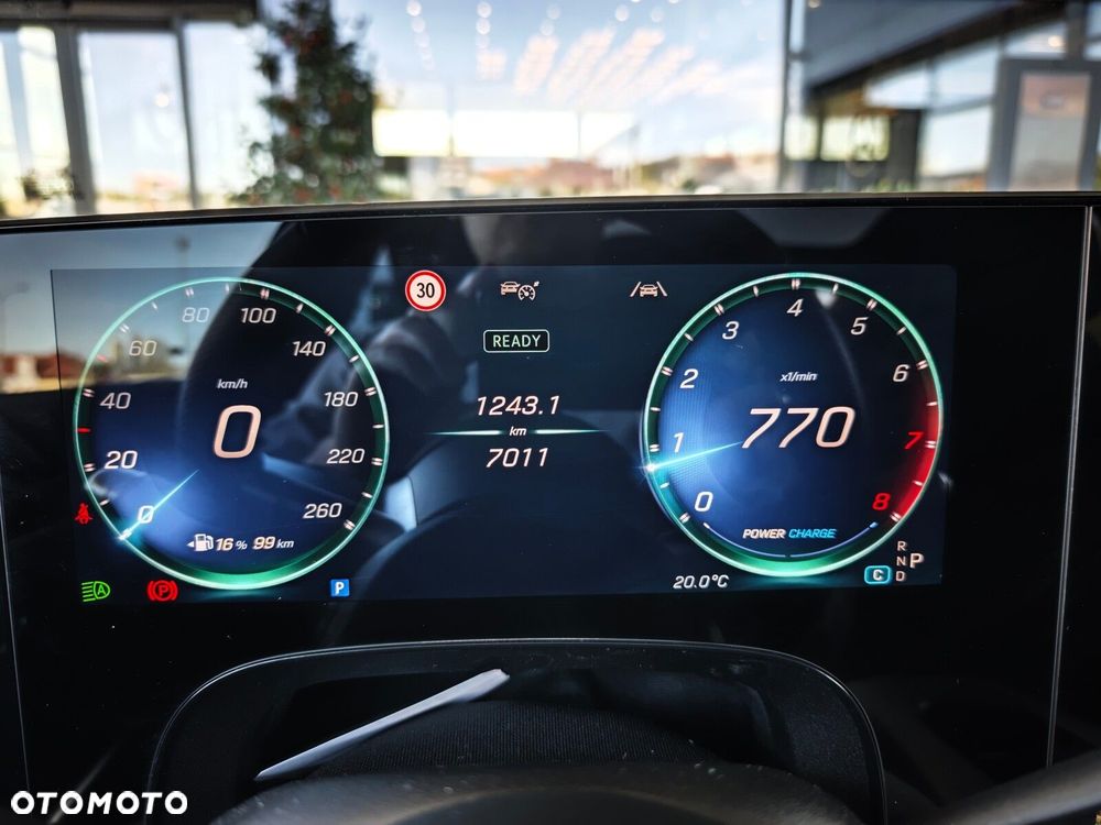 Mercedes-Benz CLA 220 mHEV 4-Matic 8G-DCT - 19