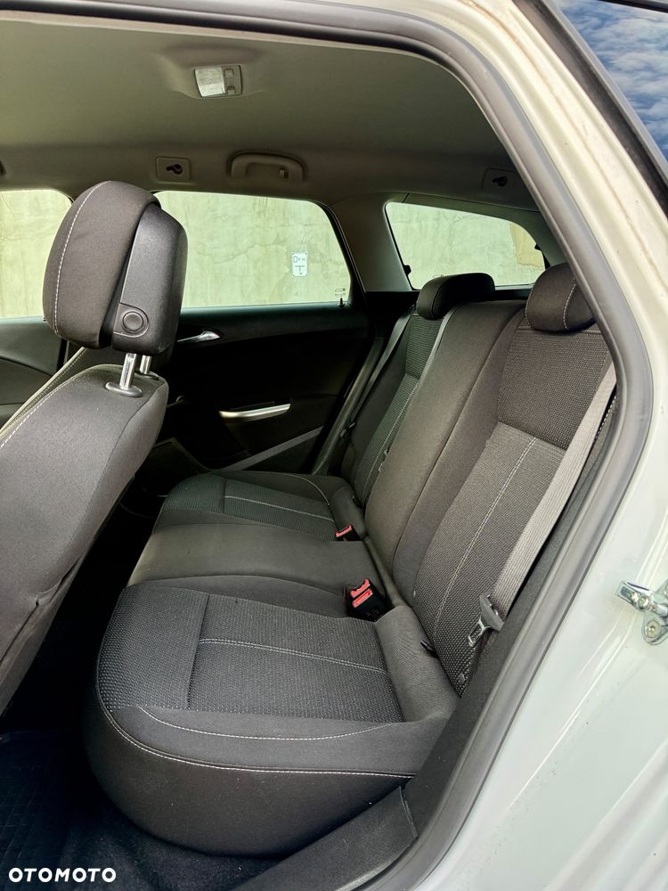 Opel Astra 1.7 CDTI DPF (119g) Selection - 6