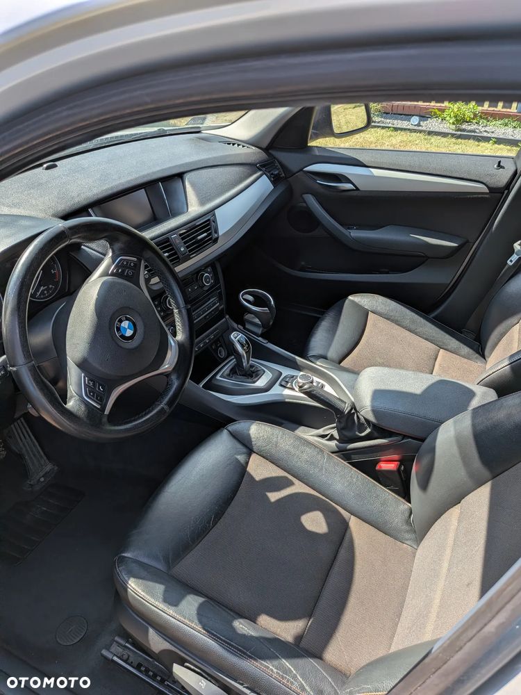 BMW X1 xDrive18d - 9