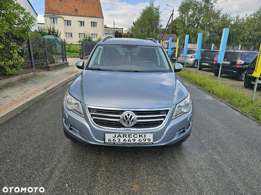 Volkswagen Tiguan - 2