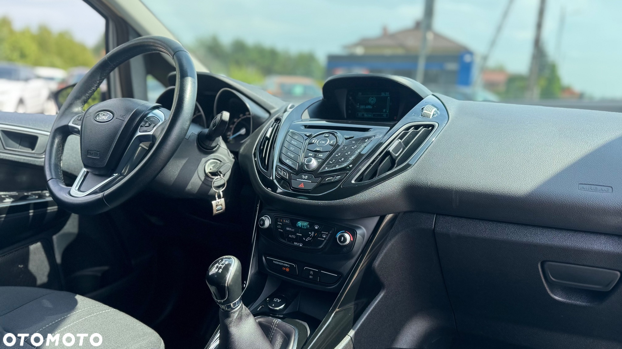 Ford B-MAX 1.0 EcoBoost Titanium - 19