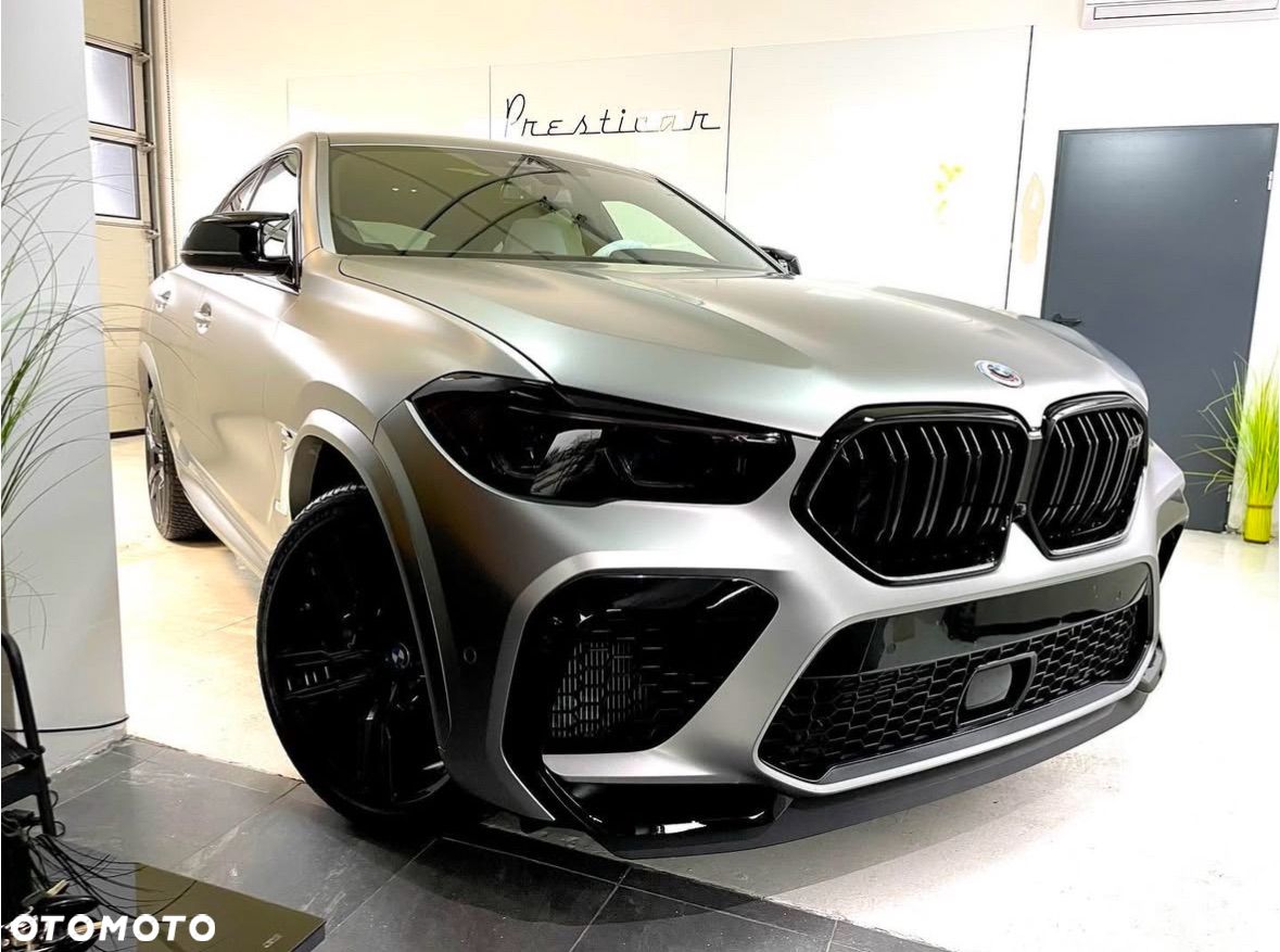 BMW X6M - 1