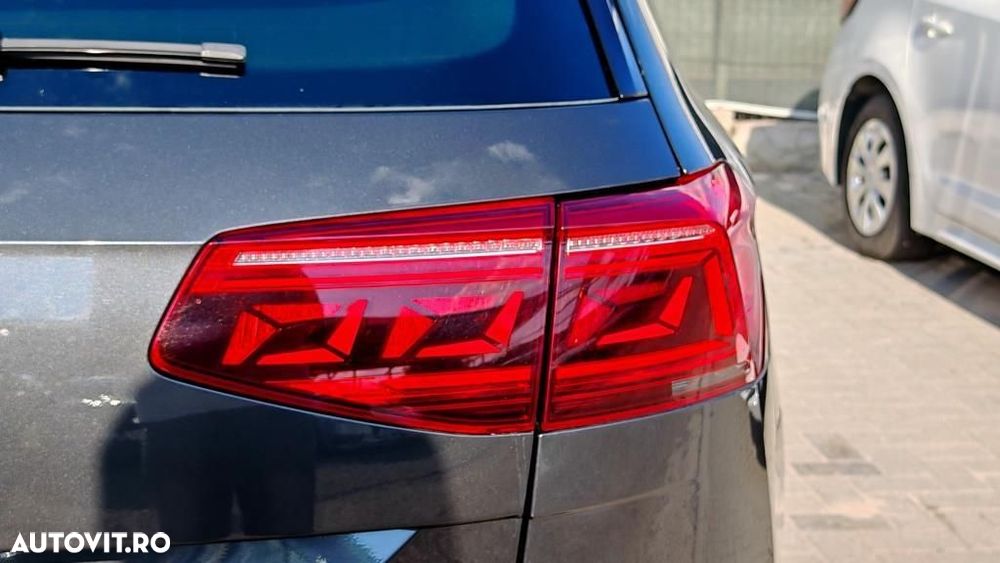 Volkswagen Passat - 37