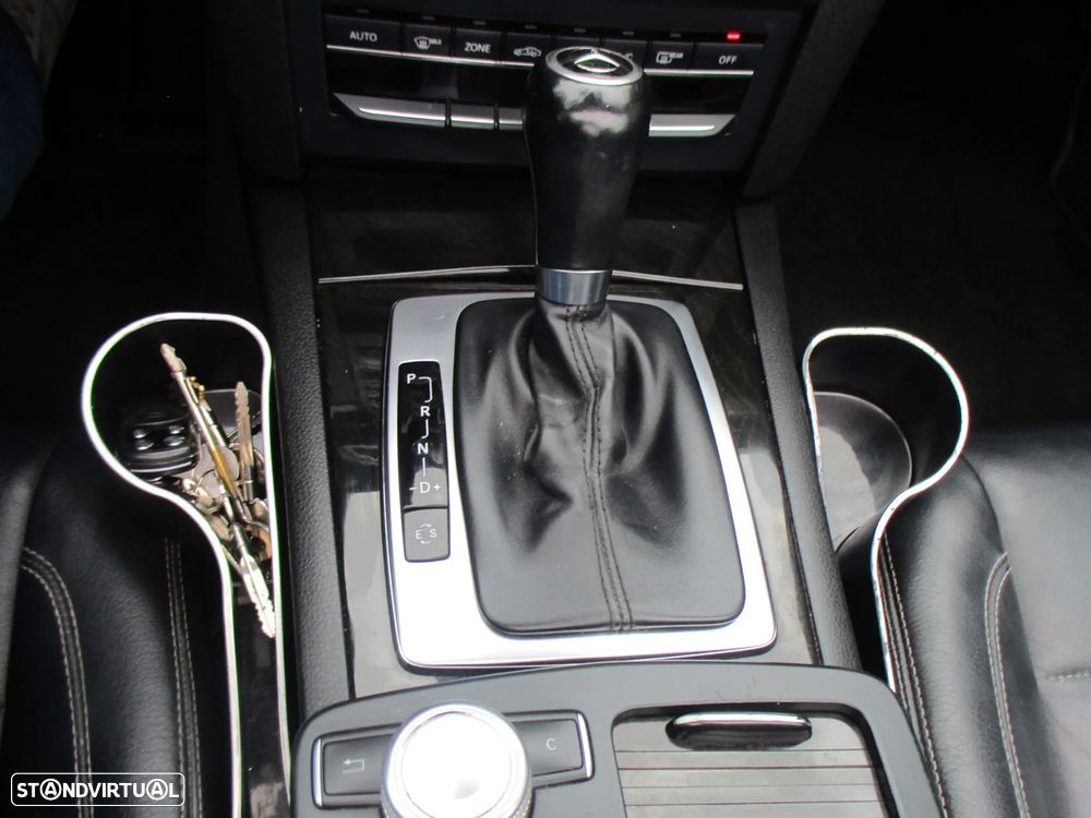 Mercedes-Benz E 250 CDi Avantgarde BlueEfficiency Auto - 29