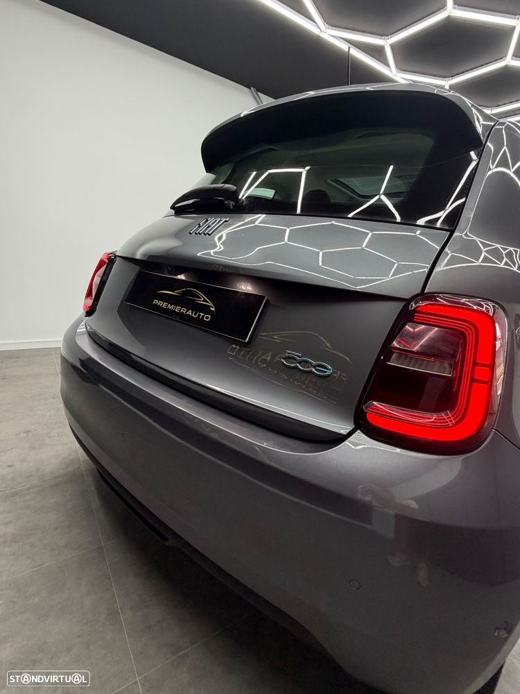 Fiat 500e La Prima - 18