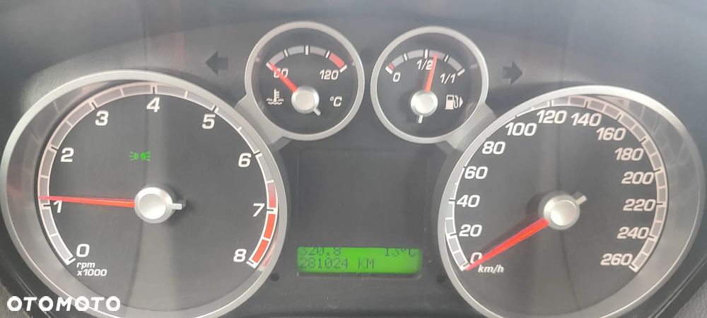 Ford Focus - 11