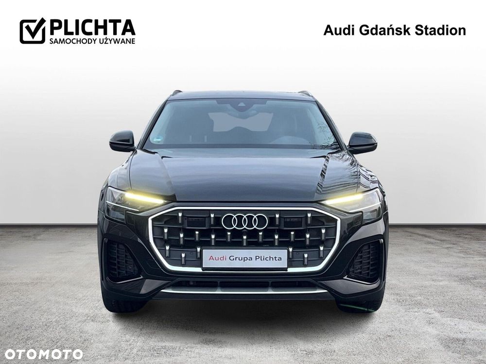 Audi Q8 - 9
