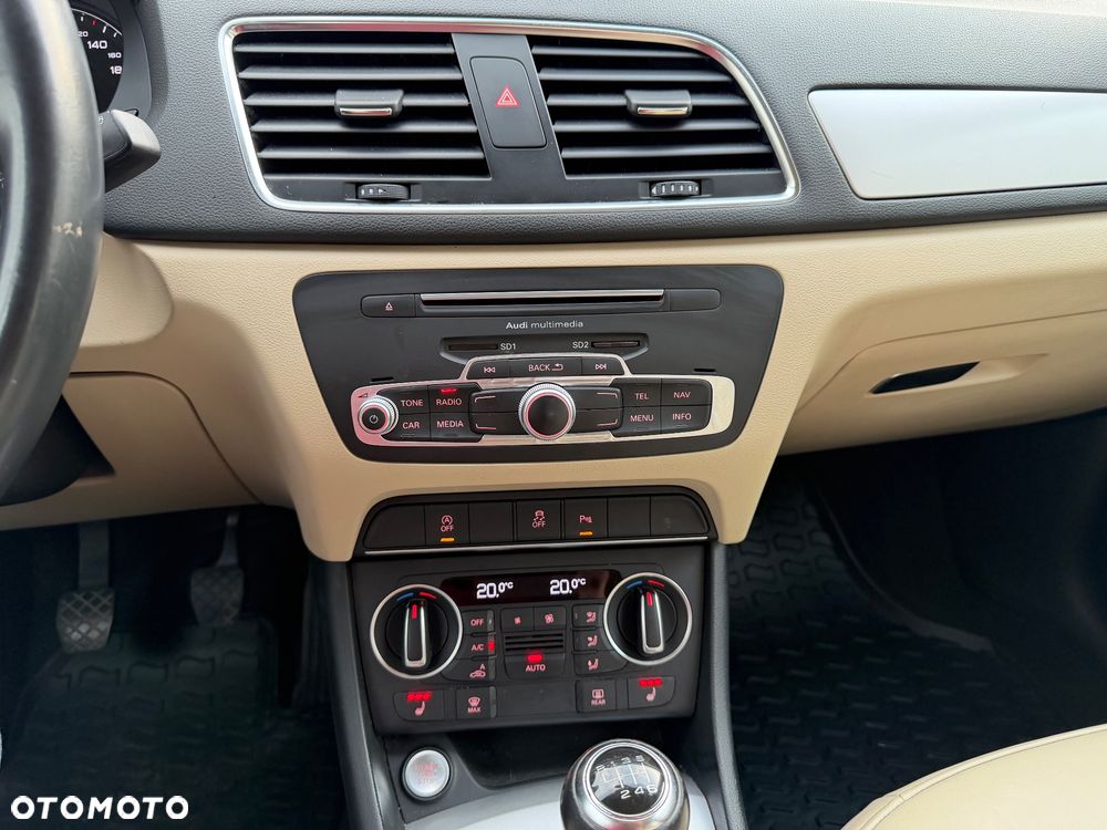 Audi Q3 2.0 TDI sport - 11