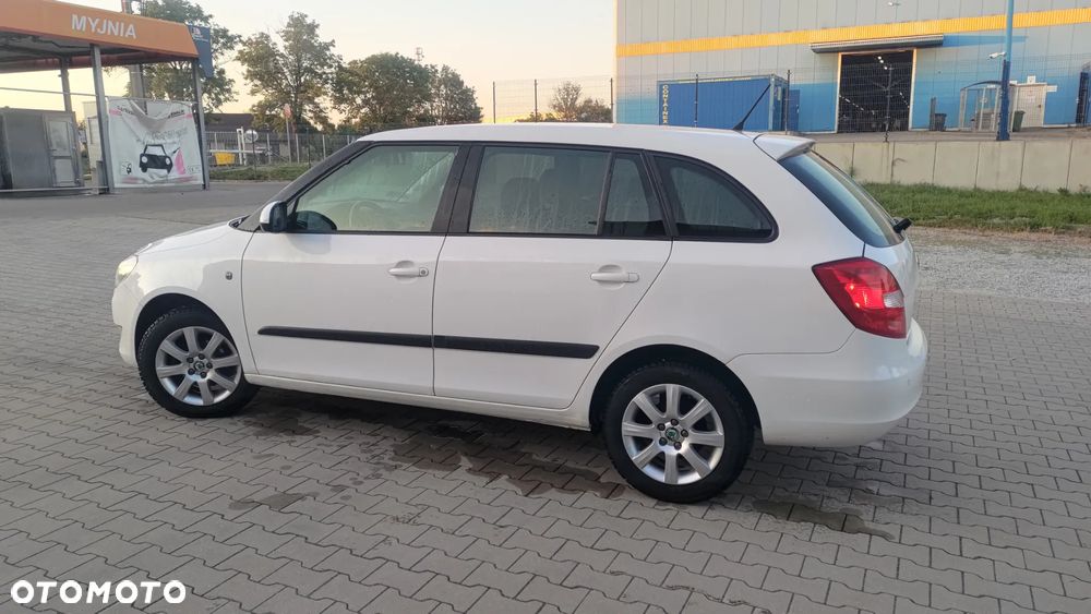 Skoda Fabia 1.6 TDI DPF Ambition - 33