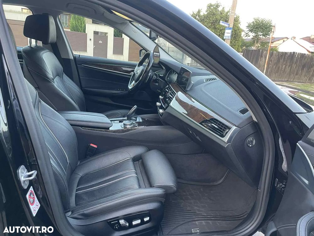 BMW Seria 5 540i xDrive Aut. Luxury Line - 9