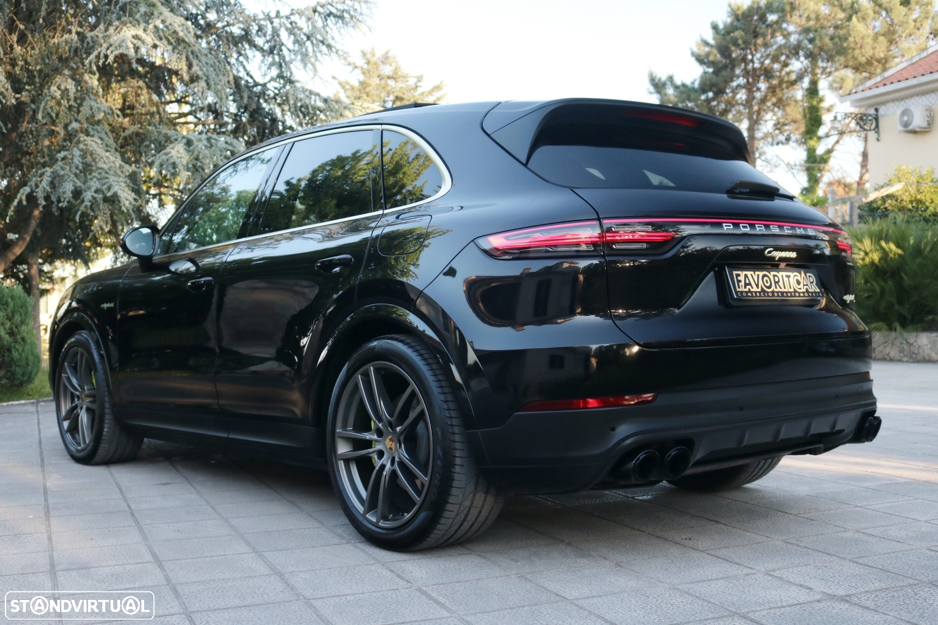 Porsche Cayenne E-Hybrid Platinum Edition - 9
