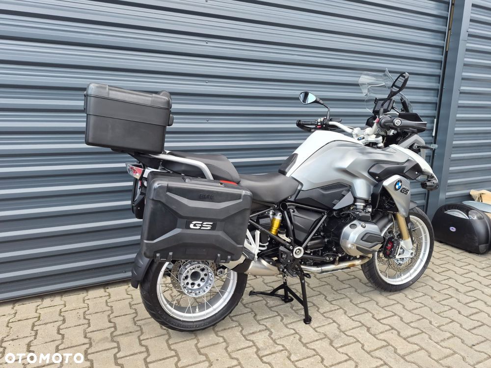 BMW R - 7