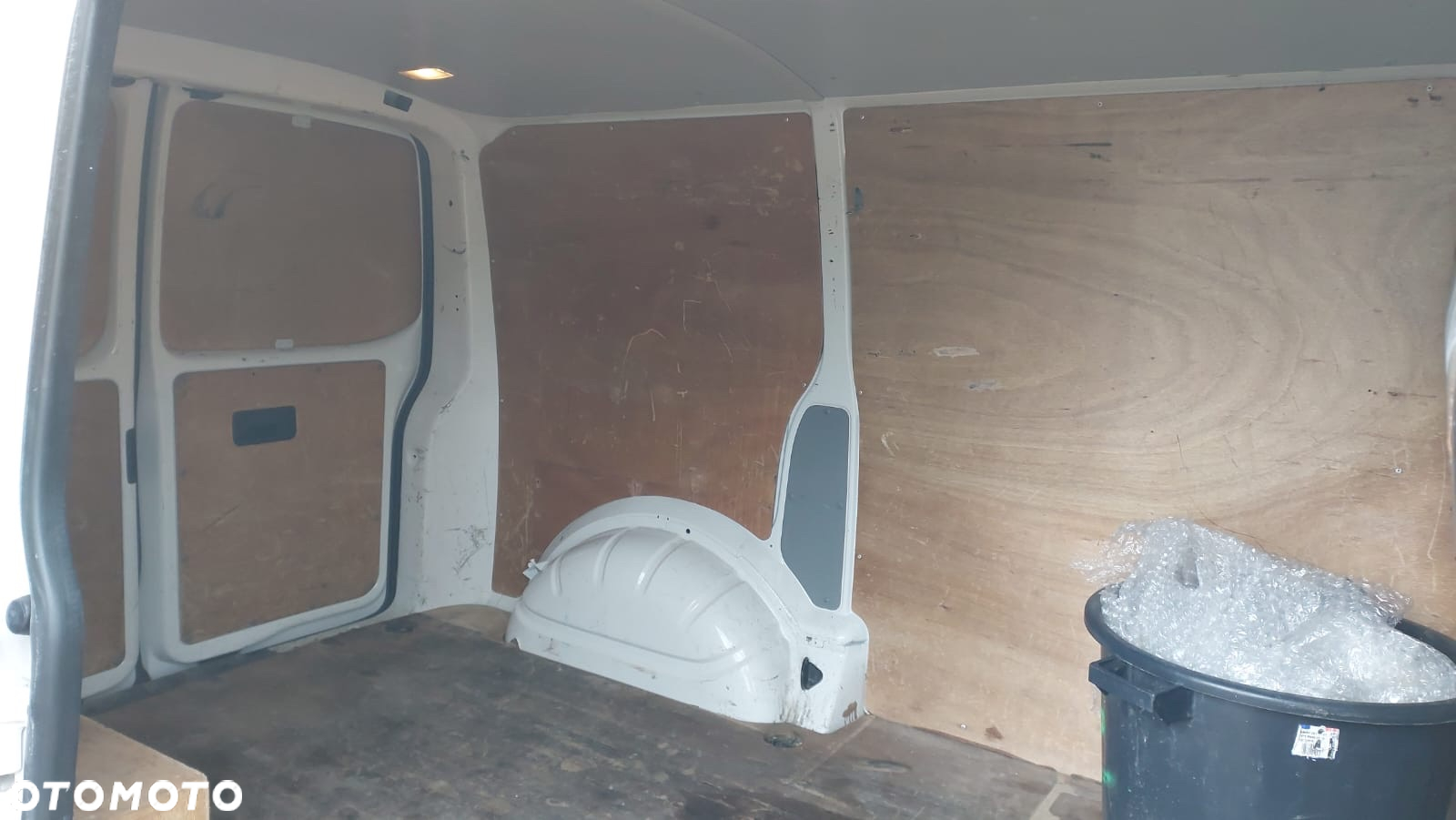 Volkswagen Transporter - 13