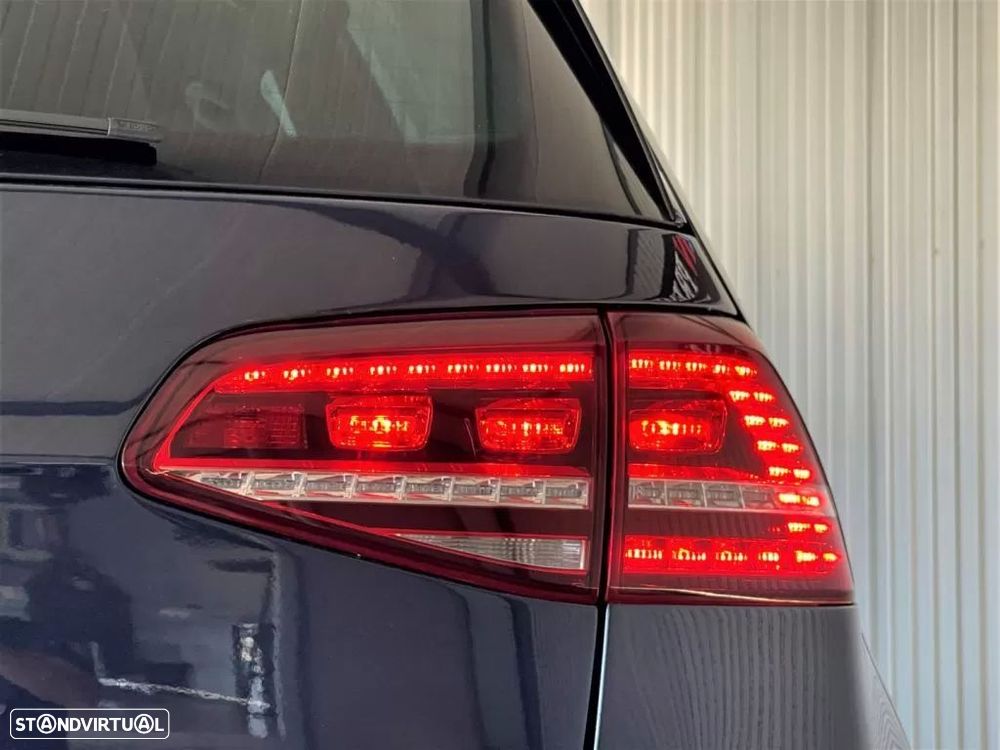 VW Golf 2.0 TSi GTi DSG - 38