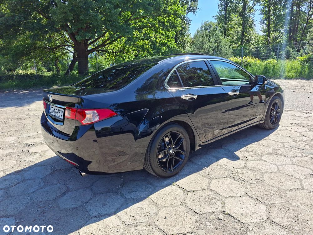 Honda Accord 2.0 Executive - 16