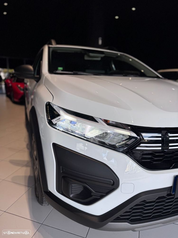 Dacia Sandero 1.0 ECO-G Stepway Extreme Bi-Fuel - 4