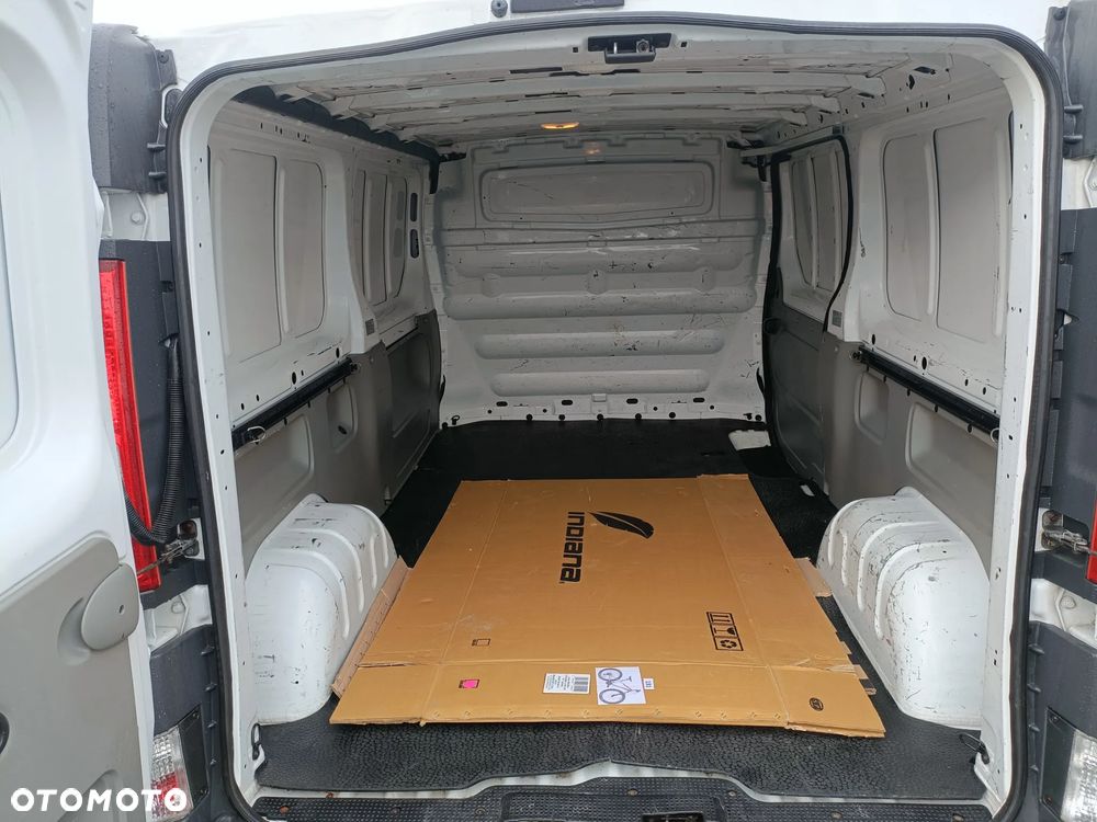 Opel Vivaro - 4